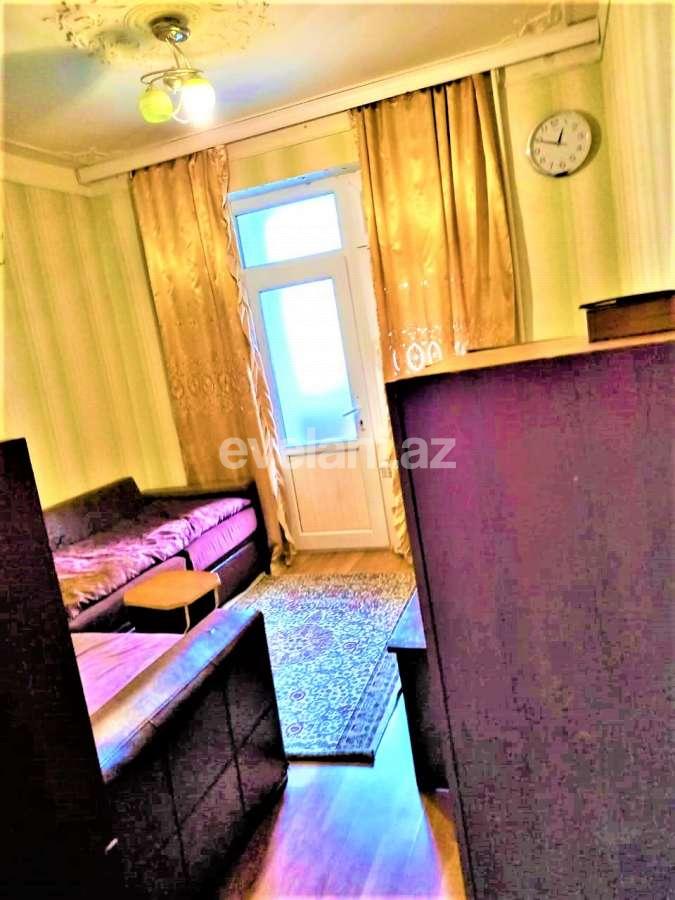 Satılır, köhnə tikili, 3 otaqlı, 80 m², Bakı, Nizami r, Xalqlar Dostluğu m.