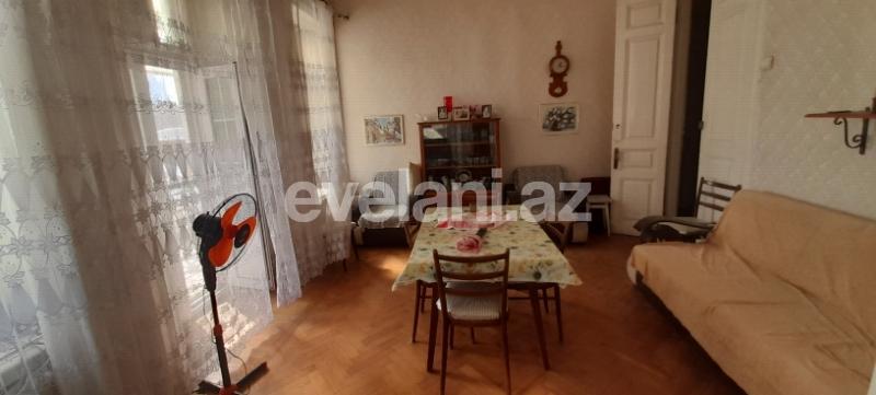 Satılır, köhnə tikili, 6 otaqlı, 160 m², Bakı, Nəsimi r.