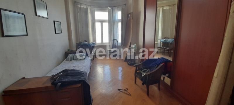 Satılır, köhnə tikili, 6 otaqlı, 160 m², Bakı, Nəsimi r.