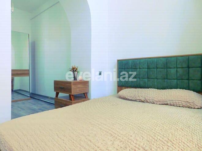 Сдаётся, вторичка, 2-комнаты, 90 m², Баку, Сабаильский r.