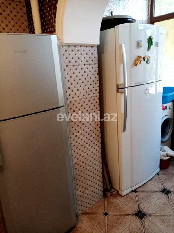 Satılır, köhnə tikili, 5 otaqlı, 180 m², Bakı, Nəsimi r, 4-cü mikrorayon q.