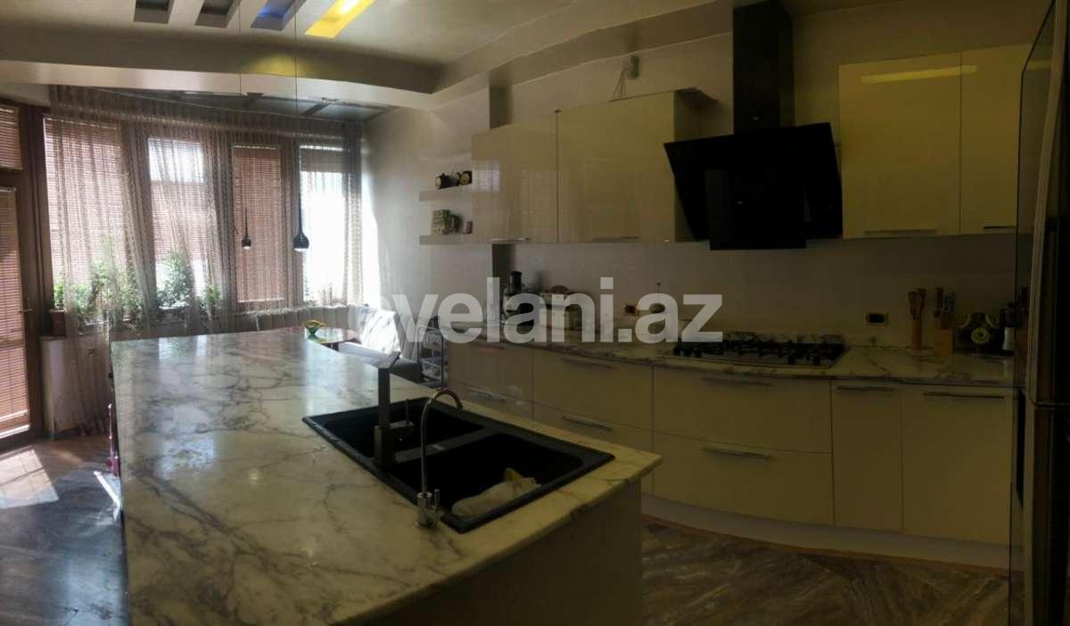 Sale, new building, 4 room, 200 m², Baku, Nasimi r, 28 may m.