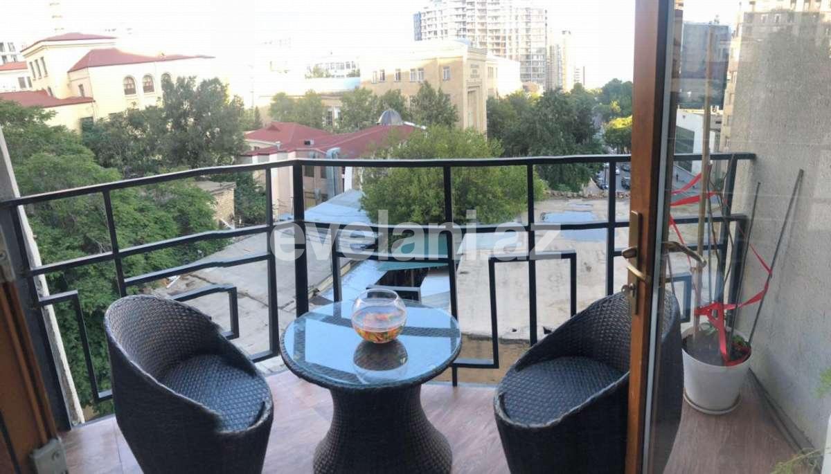 Sale, new building, 4 room, 200 m², Baku, Nasimi r, 28 may m.