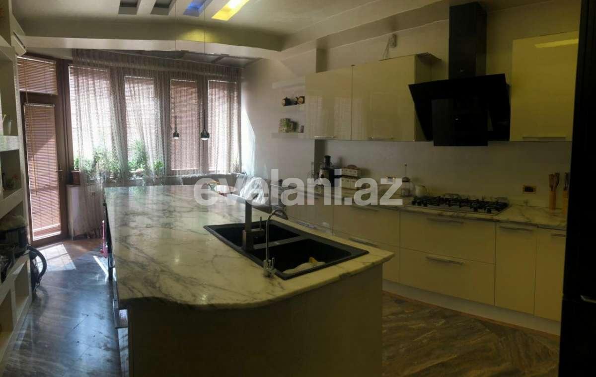 Sale, new building, 4 room, 200 m², Baku, Nasimi r, 28 may m.