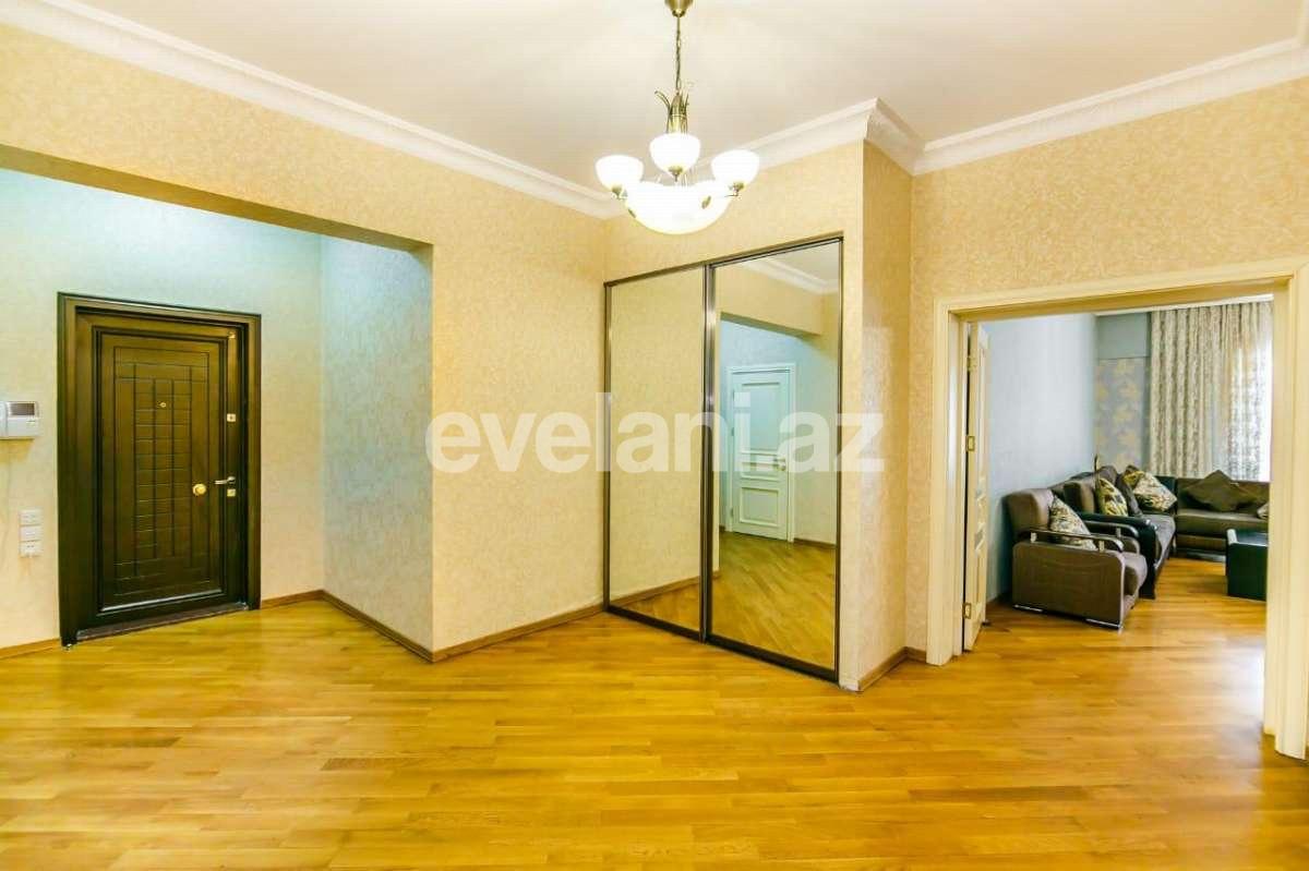 Satılır, yeni tikili, 4 otaqlı, 170 m², Bakı, Nəsimi r.