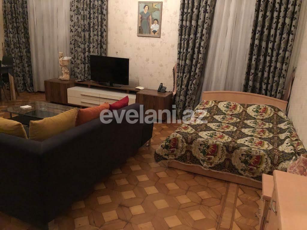 Продаётся, вторичка, 2-комнаты, 85 m², Баку, Сабаильский r, Ичери Шехер m.