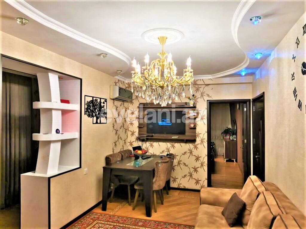 Satılır, köhnə tikili, 2 otaqlı, 55 m², Bakı, Xətai r, Xalqlar Dostluğu m.