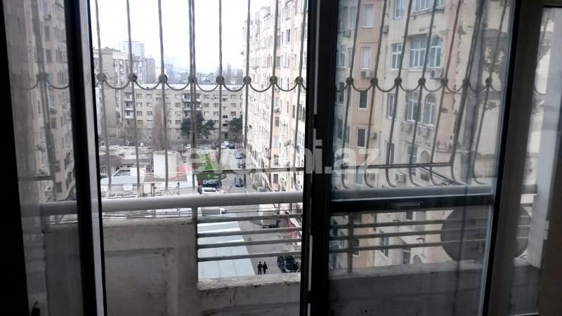 Sale, old building, 2 room, 52 m², Baku, Yasamal r.