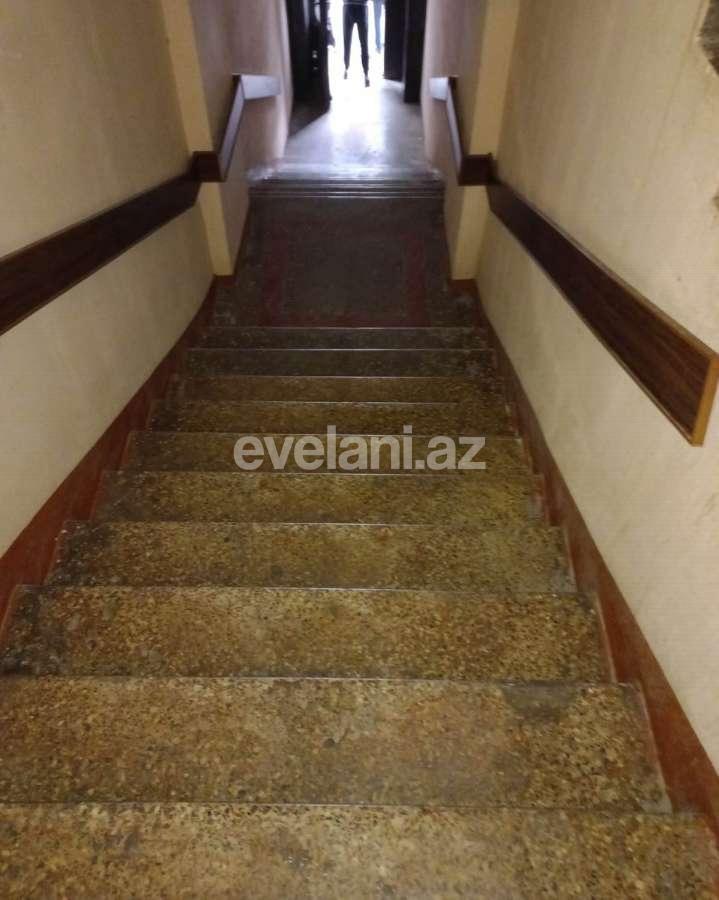 Satılır, köhnə tikili, 4 otaqlı, 142 m², Bakı, Nəsimi r, 28 may m.