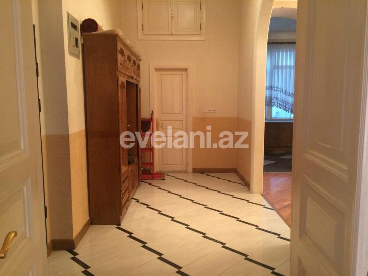 Satılır, köhnə tikili, 4 otaqlı, 142 m², Bakı, Nəsimi r, 28 may m.