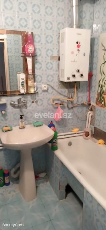 Sale, old building, 3 room, 85 m², Baku, Khatai r.