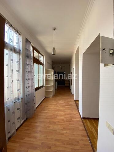 Продаётся, вторичка, 5-комнаты, 130 m², Баку, Сабаильский r, Сахил m.