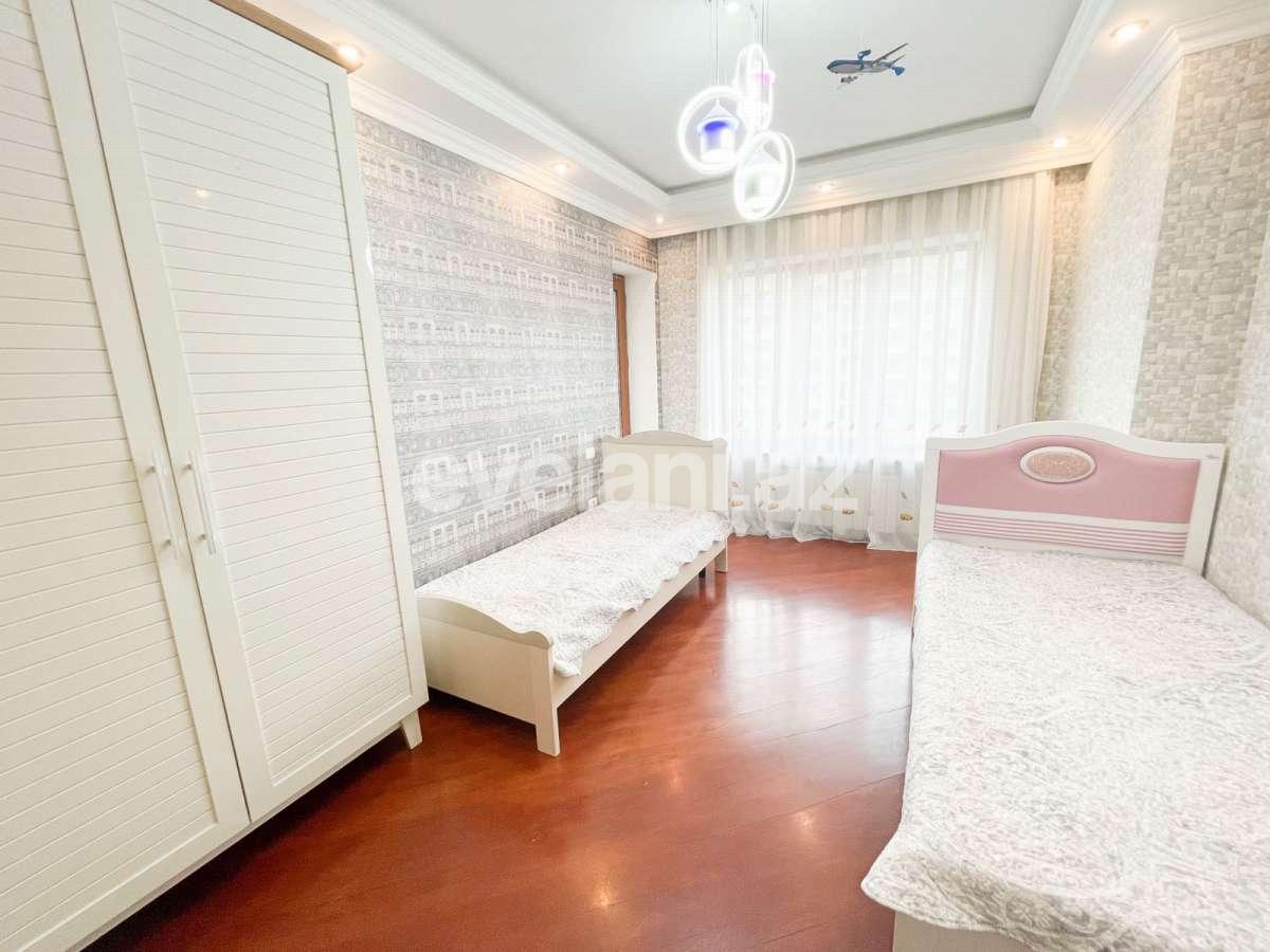 Rent, new building, 4 room, 180 m², Baku, Nasimi r, Kubinka d, Nizami m.