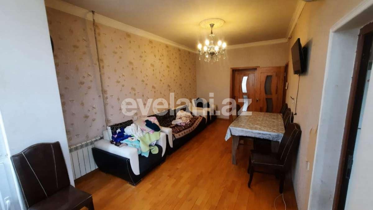 Продаётся, вторичка, 3-комнаты, 70 m², Баку, Хатаинский r, Шах Исмаил Хатаи m.