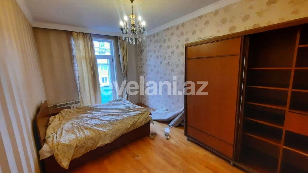Продаётся, вторичка, 3-комнаты, 70 m², Баку, Хатаинский r, Шах Исмаил Хатаи m.