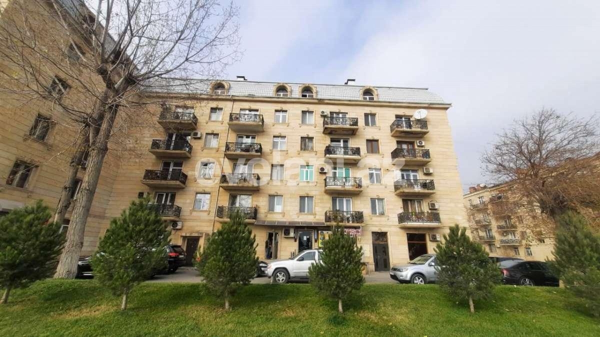 Продаётся, вторичка, 1-комнаты, 30 m², Шах Исмаил Хатаи m.