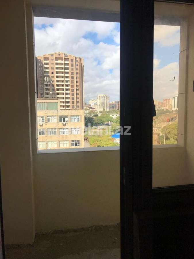 Satılır, yeni tikili, 3 otaqlı, 137 m², Bakı, Yasamal r, Elmlər Akademiyası m.