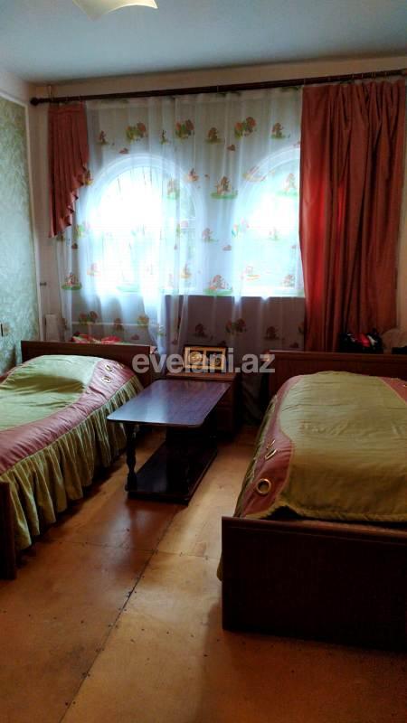 Satılır, köhnə tikili, 4 otaqlı, 100 m², Bakı, Yasamal r.