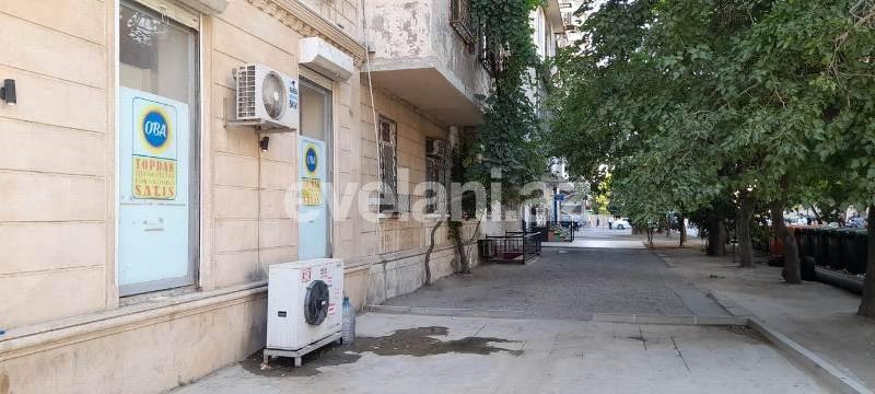 Satılır, köhnə tikili, 2 otaqlı, 60 m², Bakı, Yasamal r.
