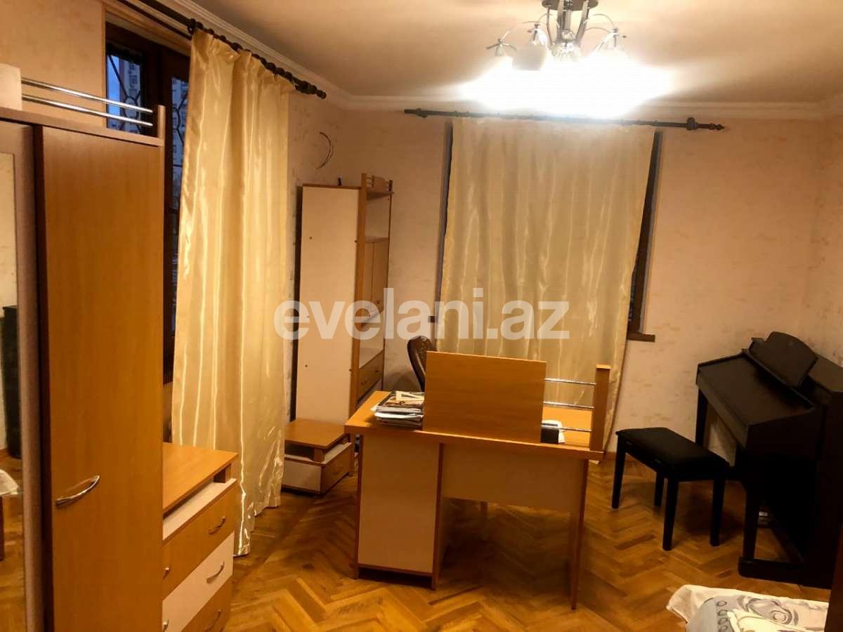 Satılır, həyət evi / bağ, 4 otaqlı, 117 m², Bakı, Yasamal r, Yasamal q, Elmlər Akademiyası m.