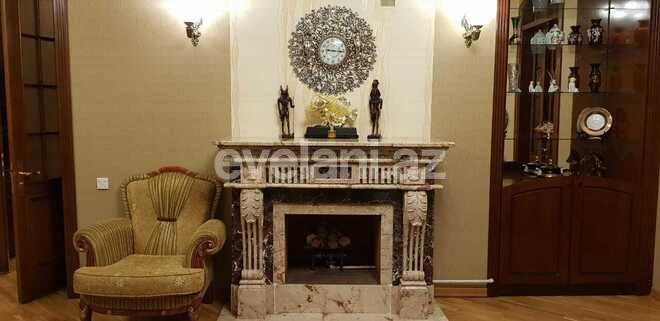 Sale, old building, 4 room, 180 m², Baku, Sabail r, Icheri Sheher m.