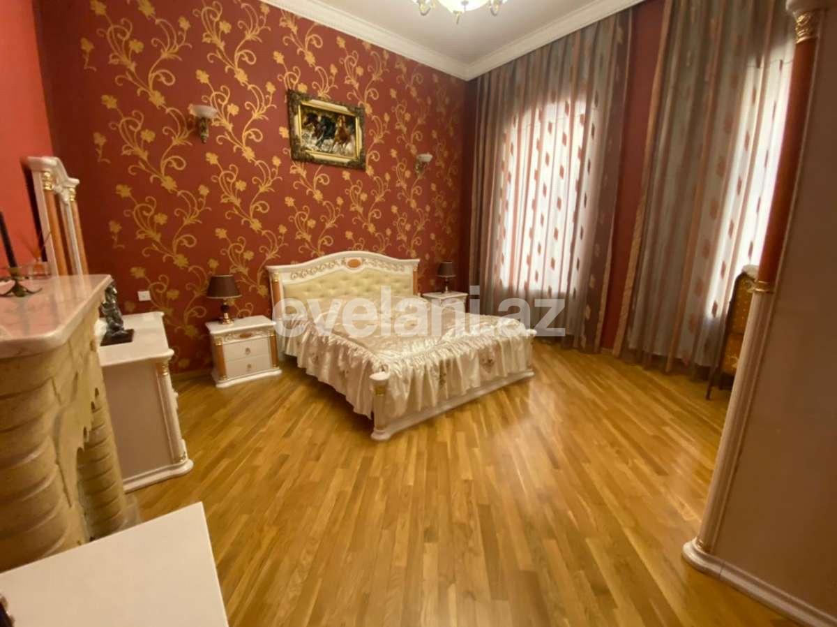 Sale, old building, 4 room, 180 m², Baku, Sabail r, Icheri Sheher m.