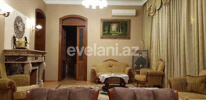 Sale, old building, 4 room, 180 m², Baku, Sabail r, Icheri Sheher m.