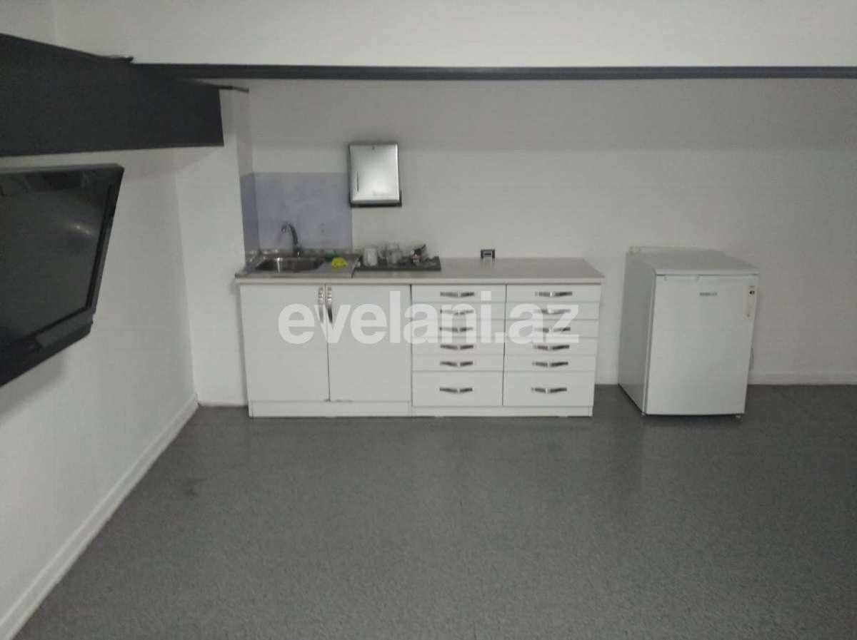 Rent, object, 100 m², Baku, Yasamal r, Yeni Yasamal d, Inshaatchilar m.