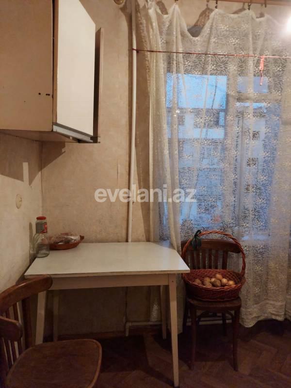 Satılır, köhnə tikili, 2 otaqlı, 42 m², Bakı, Yasamal r.