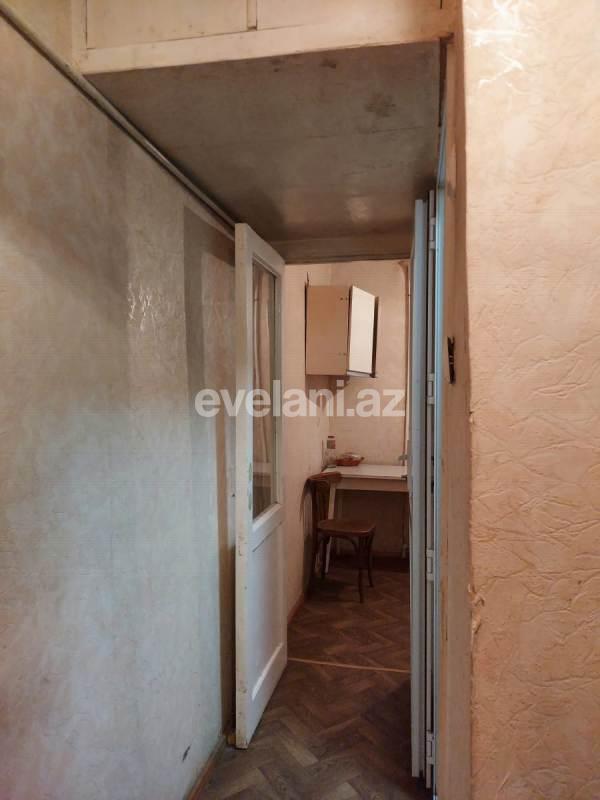 Satılır, köhnə tikili, 2 otaqlı, 42 m², Bakı, Yasamal r.