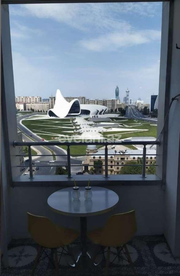 Satılır, yeni tikili, 4 otaqlı, 139 m², Bakı, Nərimanov r.