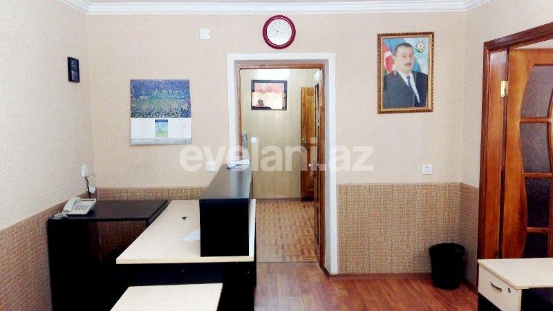 Kirayə verilir, ofis, 3 otaqlı, 75 m², Bakı, Səbail r.