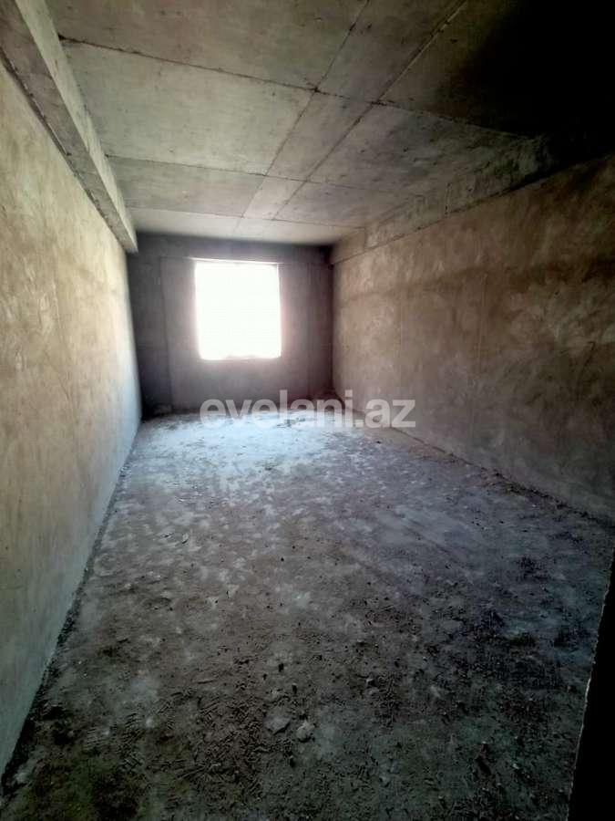 Satılır, yeni tikili, 2 otaqlı, 122 m², Bakı, Nizami r, Qara Qarayev m.