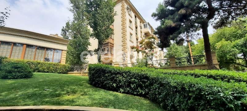 Satılır, köhnə tikili, 3 otaqlı, 85 m², Bakı, Yasamal r.