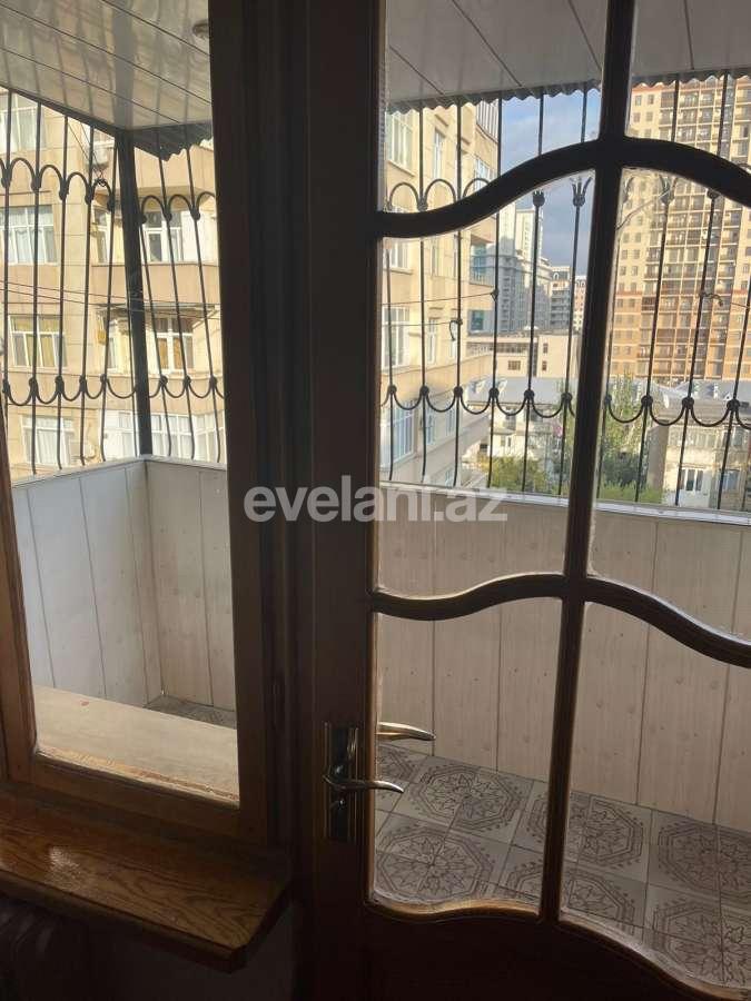Rent, old building, 3 room, 71 m², Baku, Yasamal r, Yasamal d.