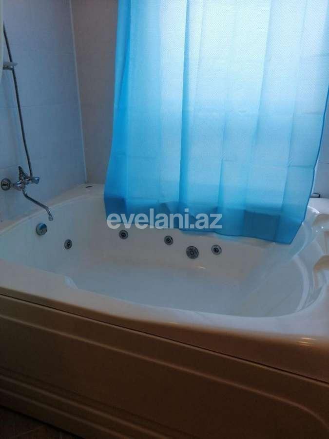 Satılır, köhnə tikili, 3 otaqlı, 130 m², Bakı, Səbail r.