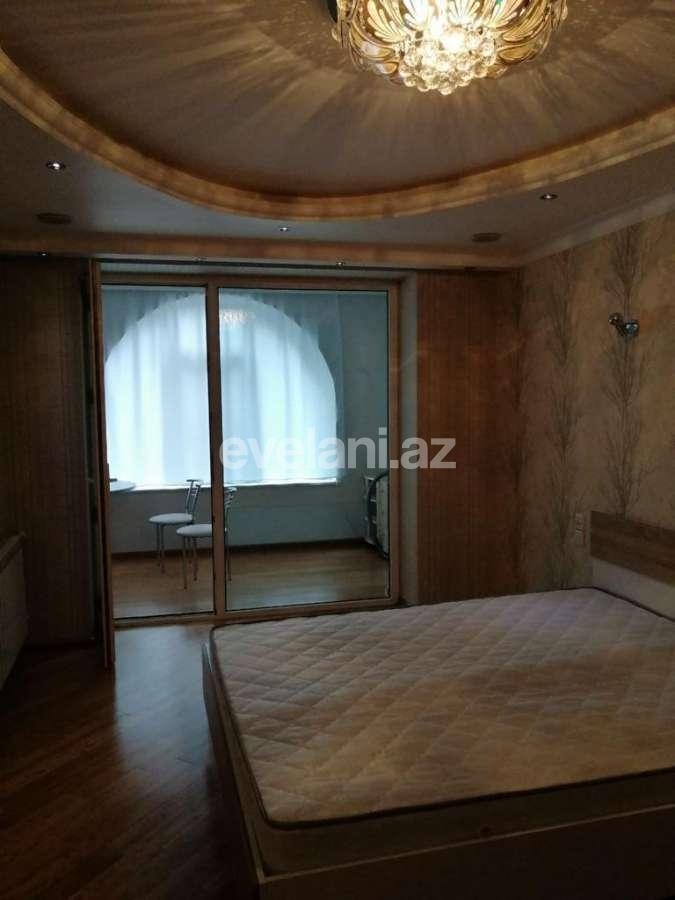 Satılır, köhnə tikili, 3 otaqlı, 130 m², Bakı, Səbail r.