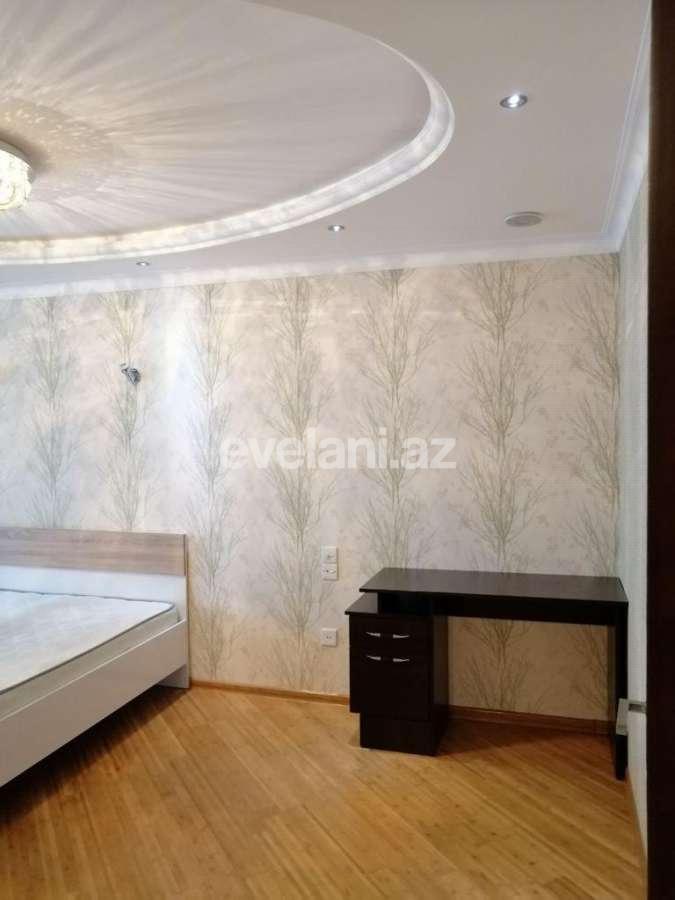 Satılır, köhnə tikili, 3 otaqlı, 130 m², Bakı, Səbail r.