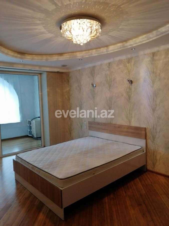 Satılır, köhnə tikili, 3 otaqlı, 130 m², Bakı, Səbail r.