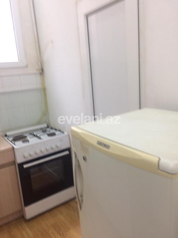 Satılır, köhnə tikili, 2 otaqlı, 45 m², Bakı, Səbail r, Sahil m.