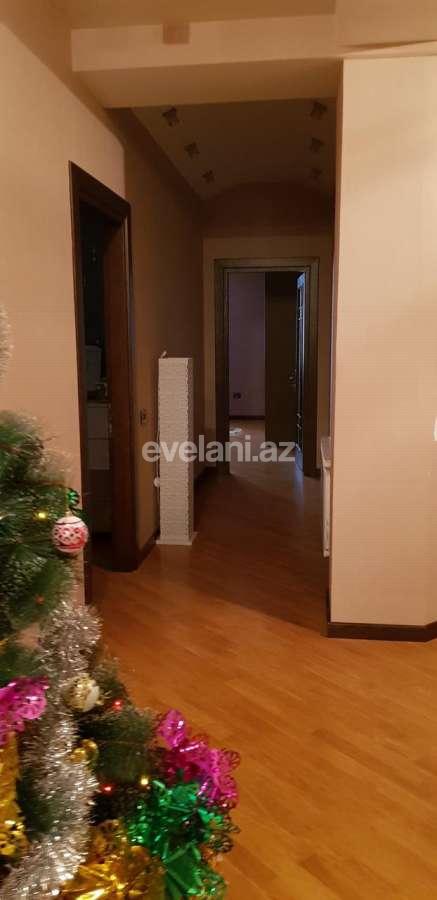 Satılır, yeni tikili, 4 otaqlı, 205 m², Bakı, Binəqədi r, 8-ci mikrorayon q, Azadlıq prospekti m.