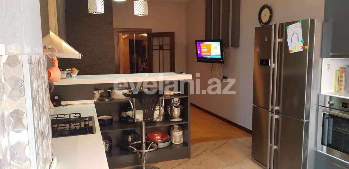 Satılır, yeni tikili, 4 otaqlı, 205 m², Bakı, Binəqədi r, 8-ci mikrorayon q, Azadlıq prospekti m.
