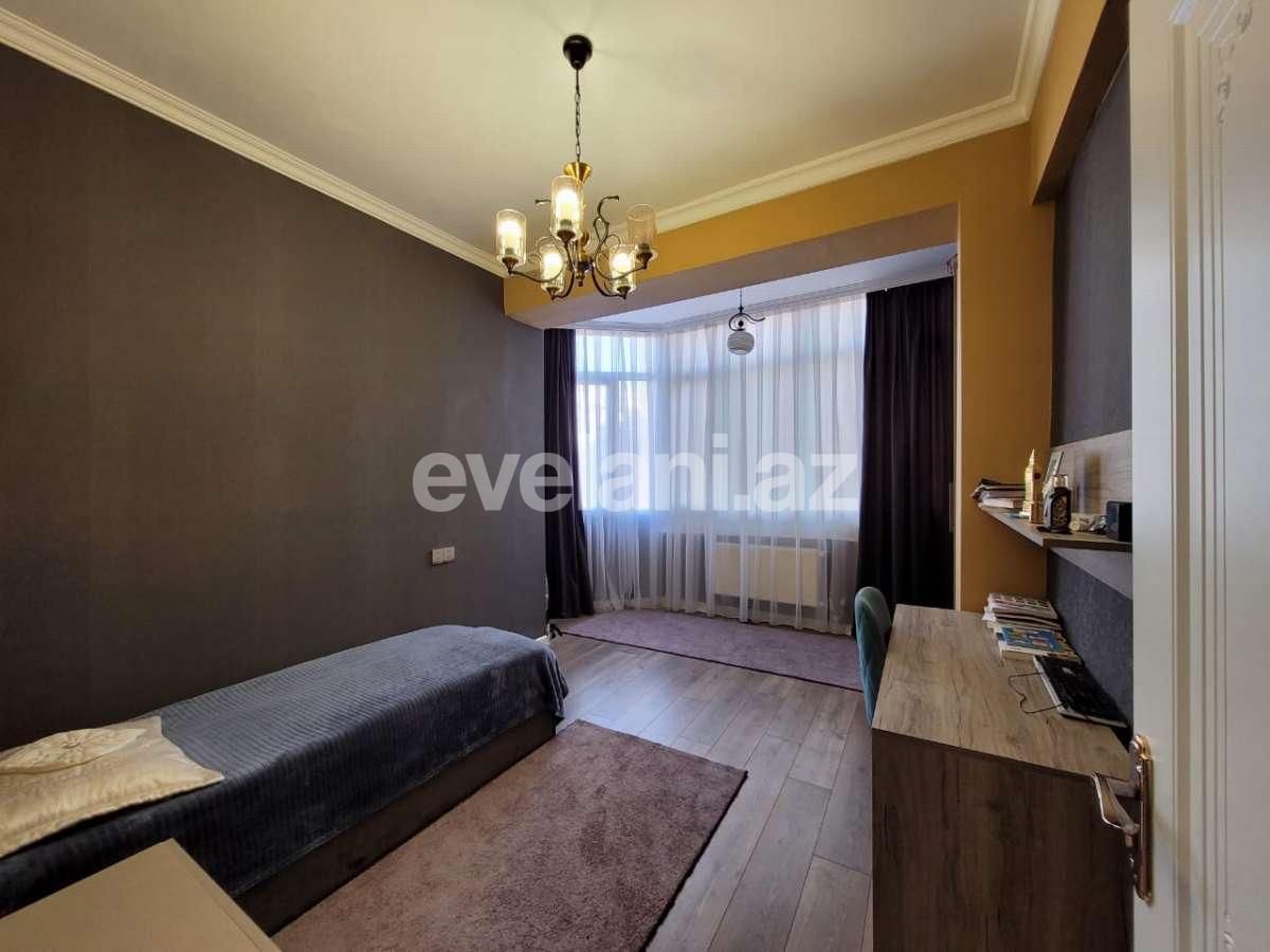 Satılır, yeni tikili, 5 otaqlı, 141 m², Bakı, Nizami r, Neftçilər m.