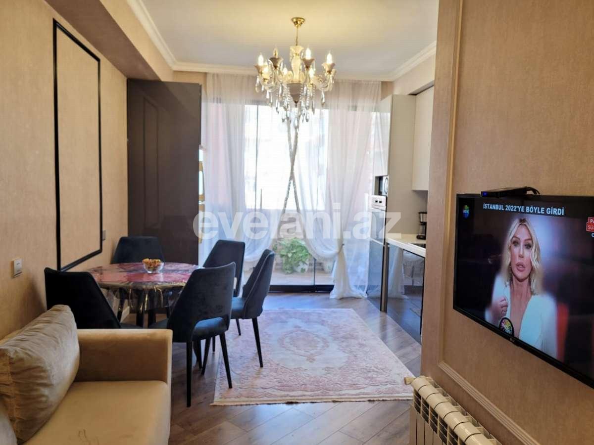 Satılır, yeni tikili, 5 otaqlı, 141 m², Bakı, Nizami r, Neftçilər m.