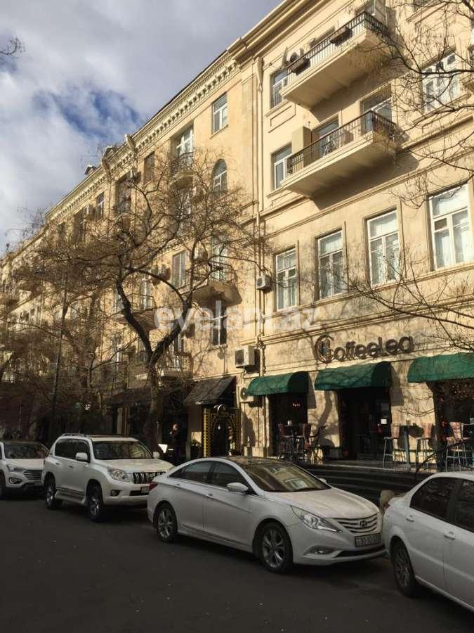 Продаётся, вторичка, 3-комнаты, 154 m², Баку, Сабаильский r, Сахил m.