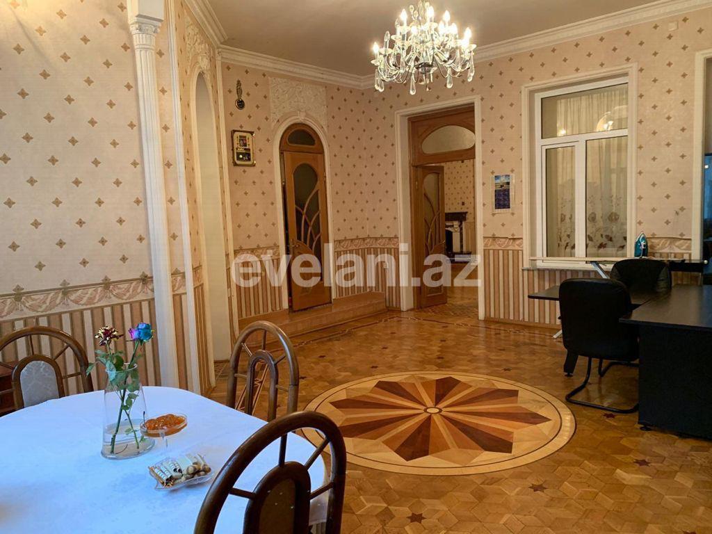 Продаётся, вторичка, 3-комнаты, 154 m², Баку, Сабаильский r, Сахил m.