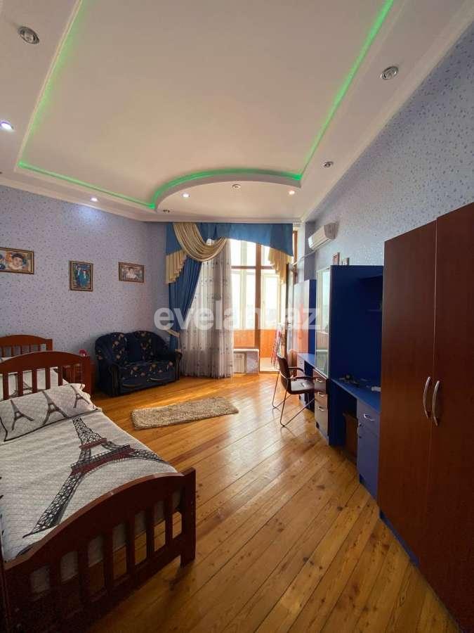 Продаётся, новостройка, 4-комнаты, 200 m², Баку, Бинагадинский r, 8-й микрорайон p, Азадлыг проспекти m.