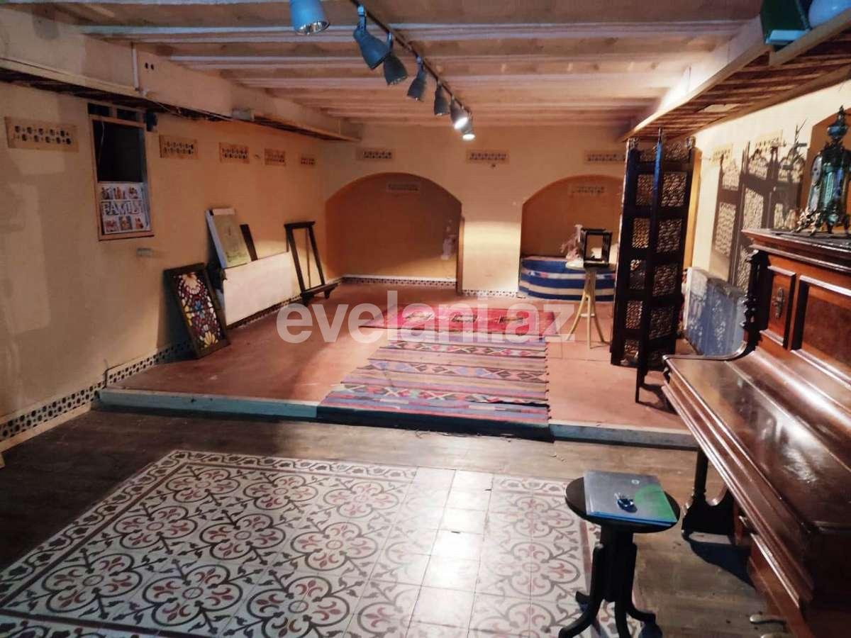 Satılır, obyekt, 130 m², Bakı, Səbail r.