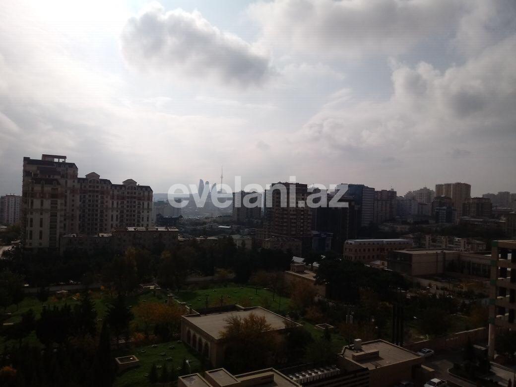 Kirayə verilir, yeni tikili, 3 otaqlı, 140 m², Bakı, Nəsimi r.