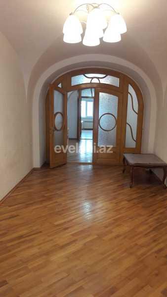 Kirayə verilir, ofis, 3 otaqlı, 85 m², Bakı, Səbail r.